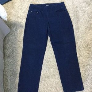 Womens Jeans size M ( 8-10 ) 4 pockets no button waist NWOT Time and Tru